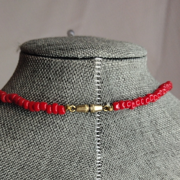 Kids Red and White Beaded Necklace - Picture 4 of 4
